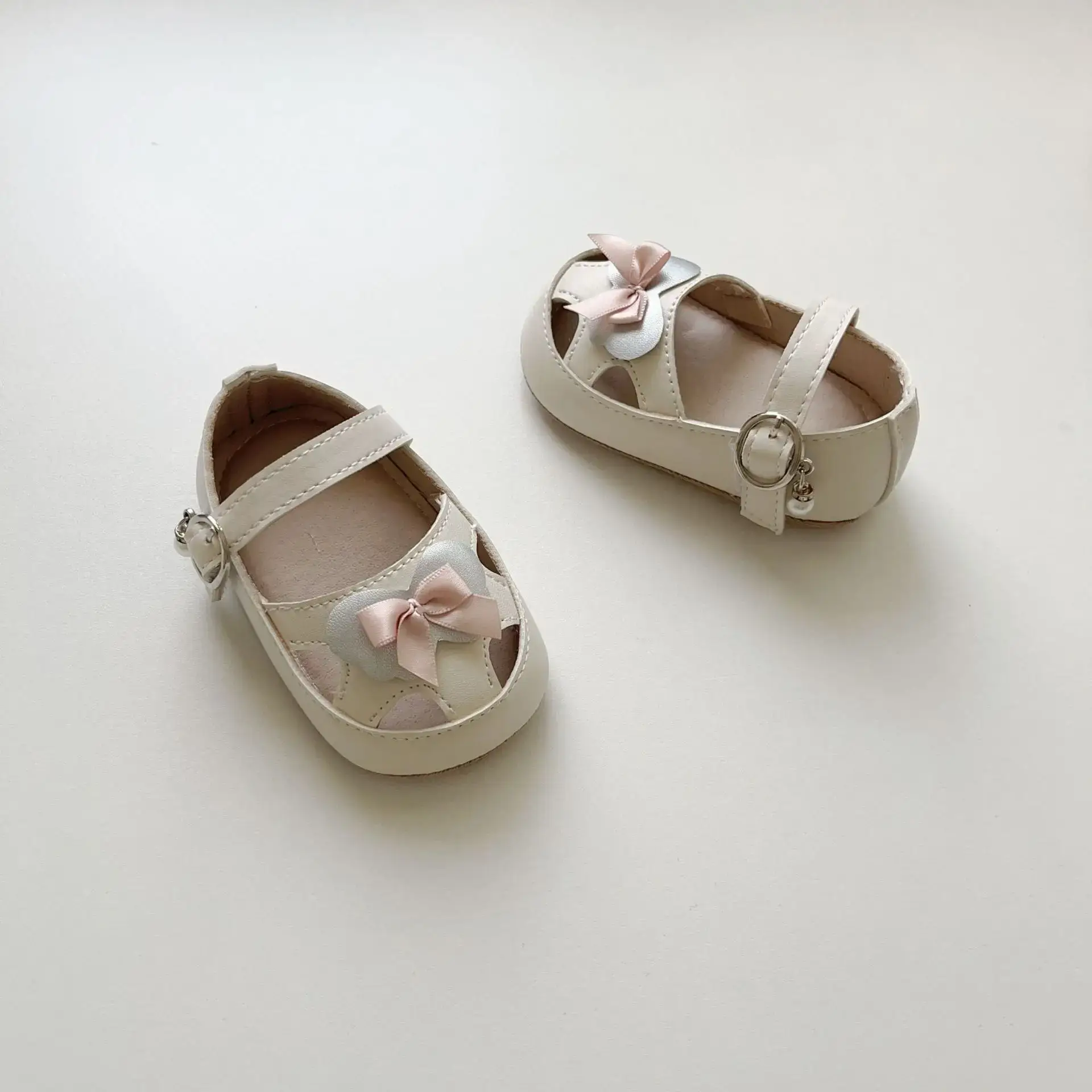 Baby Princess Shoes Silver Bow Sole 6-18M — feature 5