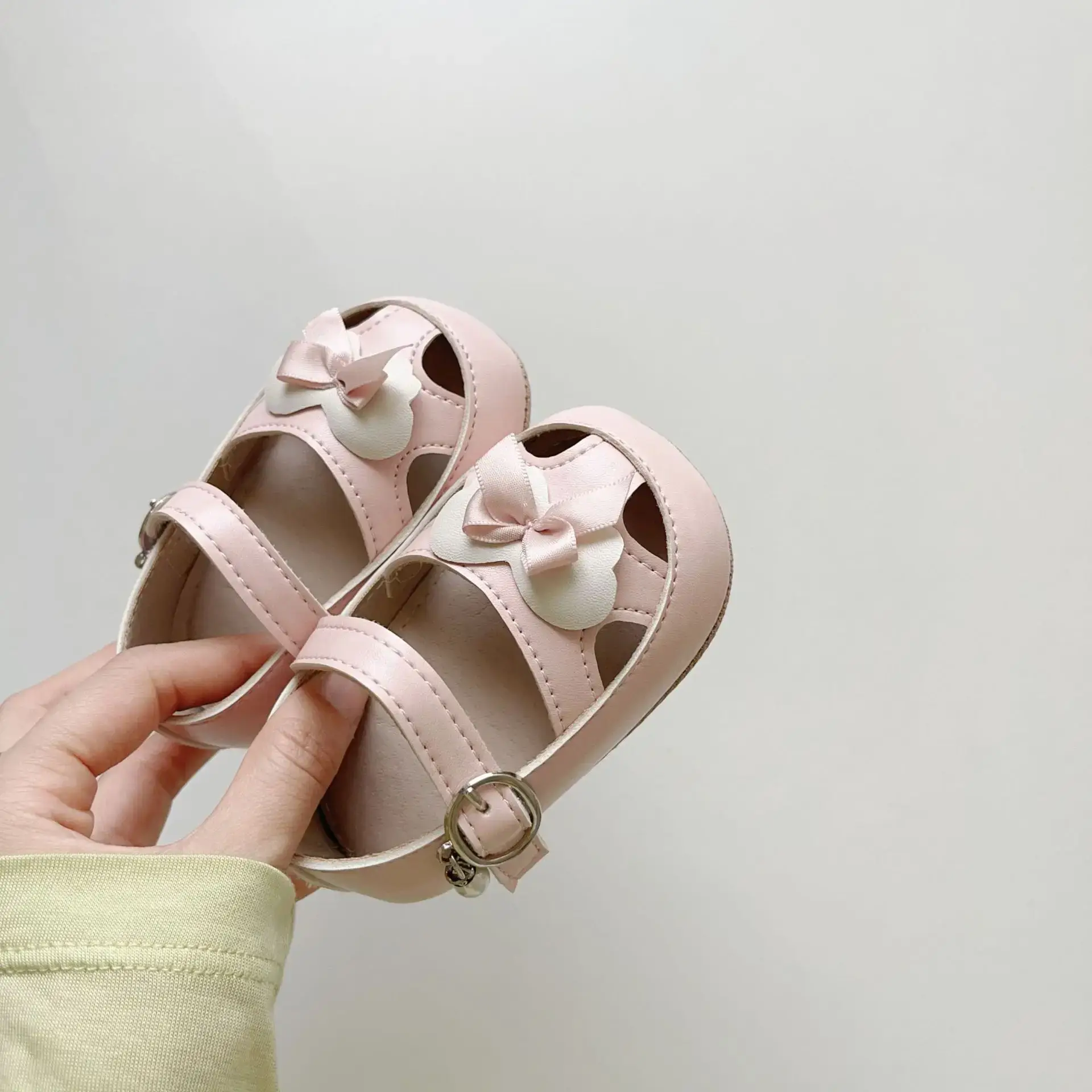 Baby Princess Shoes Silver Bow Sole 6-18M — feature 9