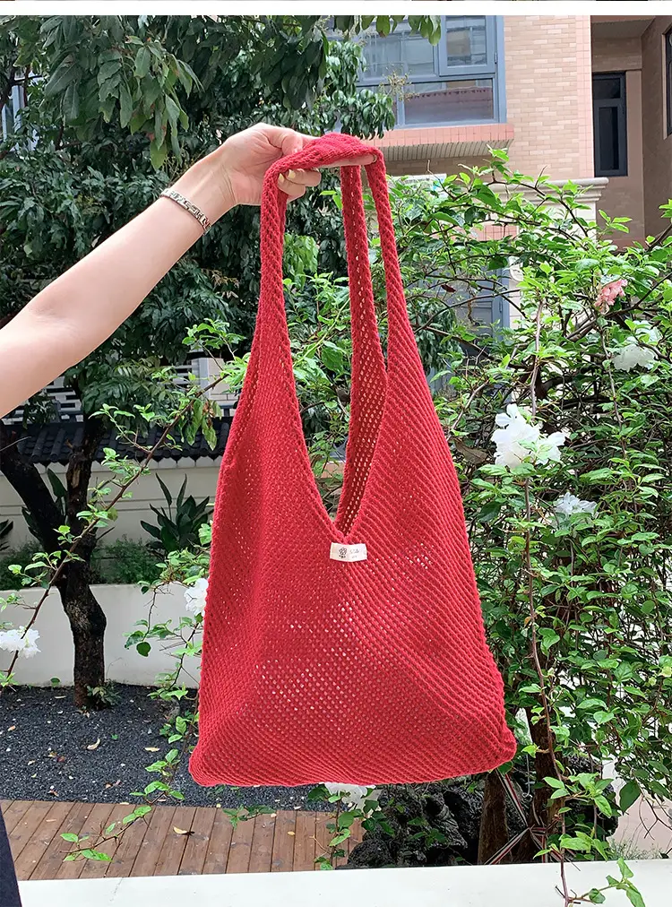 Red Knitted Mesh Shoulder Bag Large Capacity Women — feature 9
