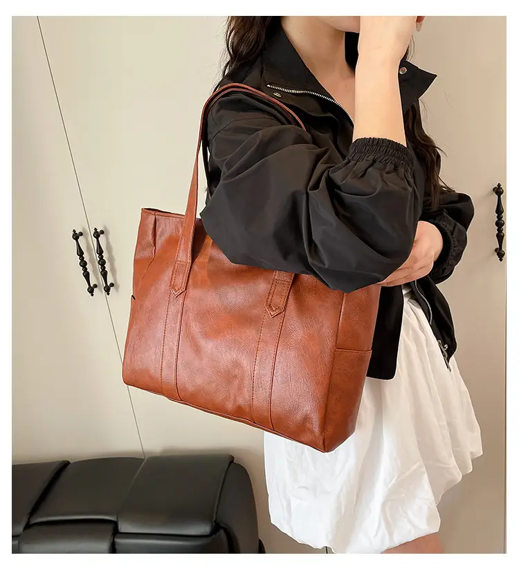 Korean Style Soft Leather Tote Bag Large Capacity Brown — feature 1