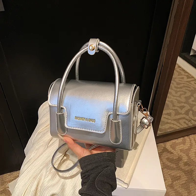 2025 Women's White Square Handbag with Chain Strap - Image 2