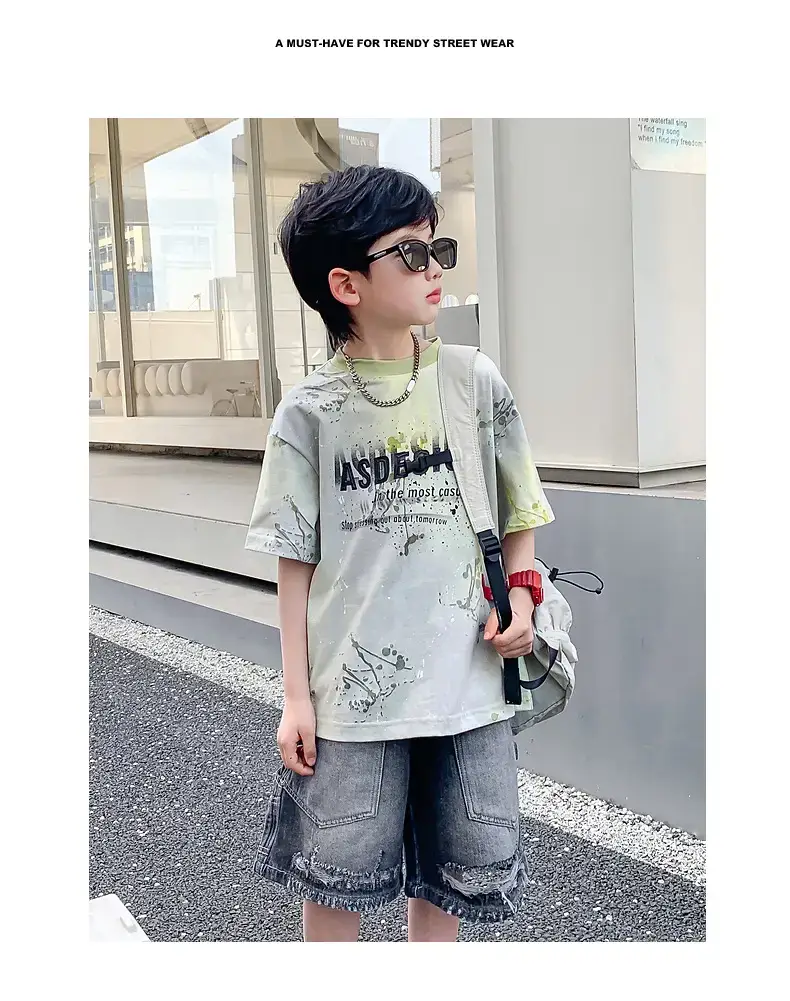 Boys Summer Korean Fan Pi Handsome Gradient Short-sleeved T-shirt 2025 New — feature 2