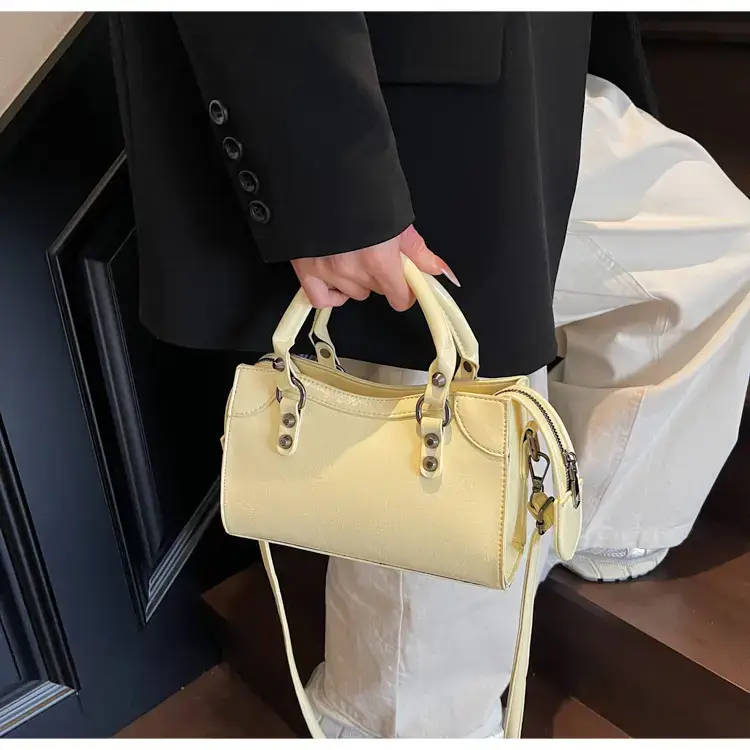Black Crossbody Handbag for Women 2025 — feature 25