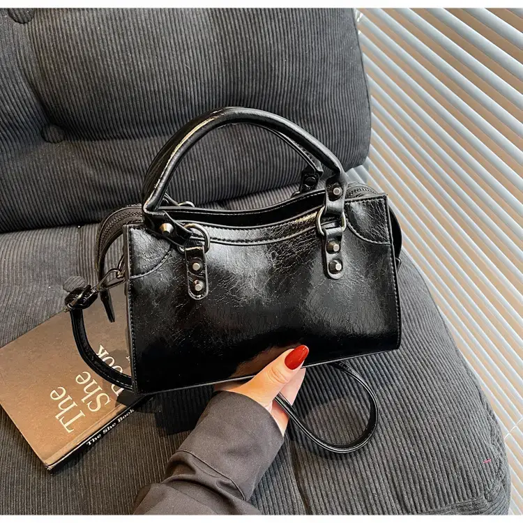 Black Crossbody Handbag for Women 2025 — feature 28