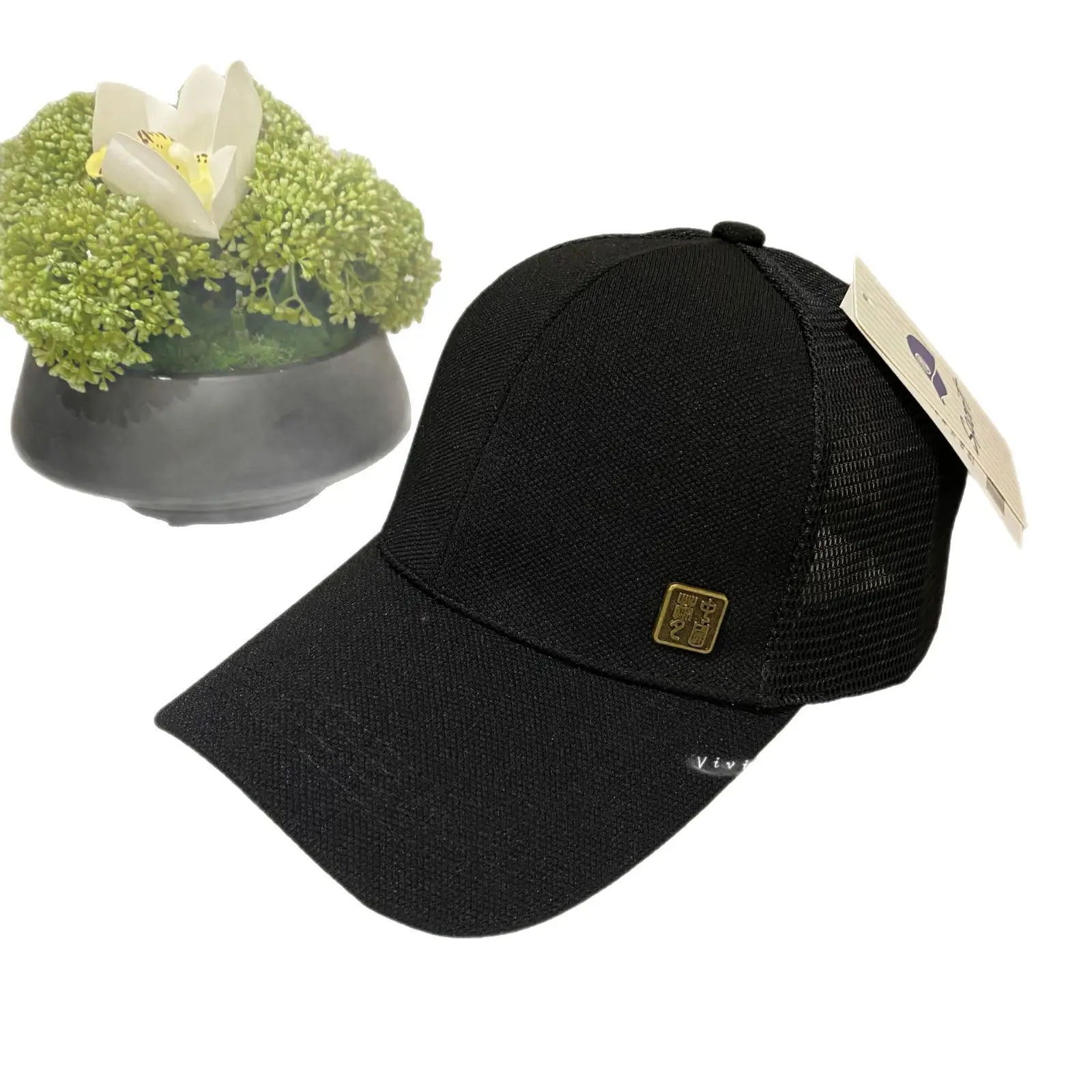 Men's White Mesh Baseball Cap with Brand Tag - Image 10