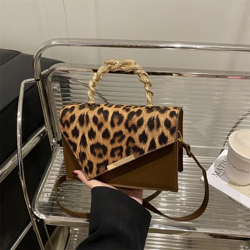 Leopard Print Shoulder Bag with Chain Handle Brown - Image 4
