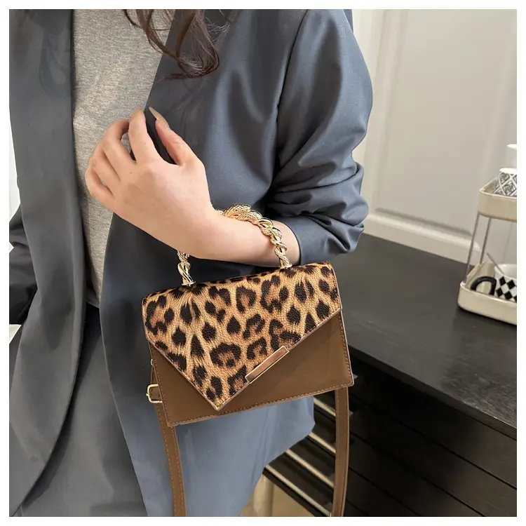 Leopard Print Shoulder Bag with Chain Handle Brown — feature 17