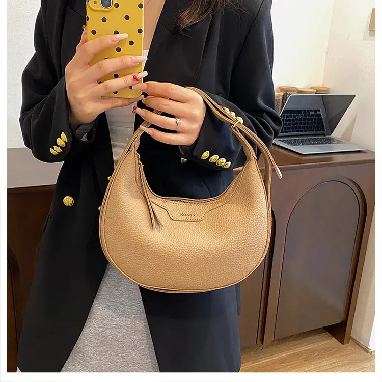 Women's Vintage Brown Crossbody Bag 2025 — feature 20