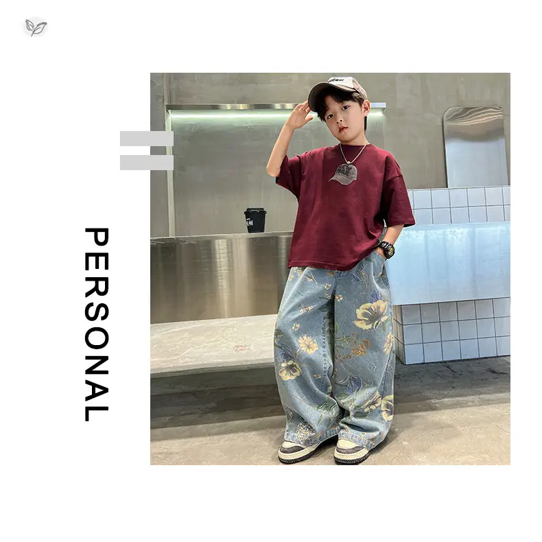 Boys Printed T-Shirt & Floral Jeans 2-Piece Set — feature 15
