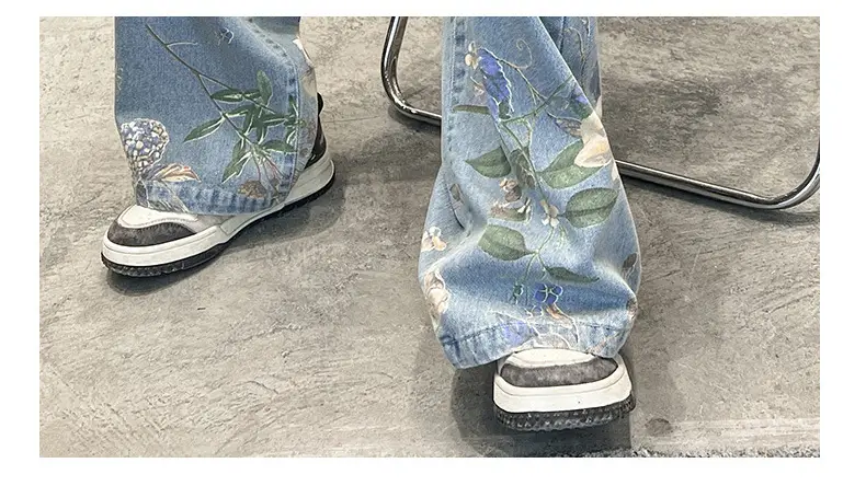 Boys Printed T-Shirt & Floral Jeans 2-Piece Set — feature 21