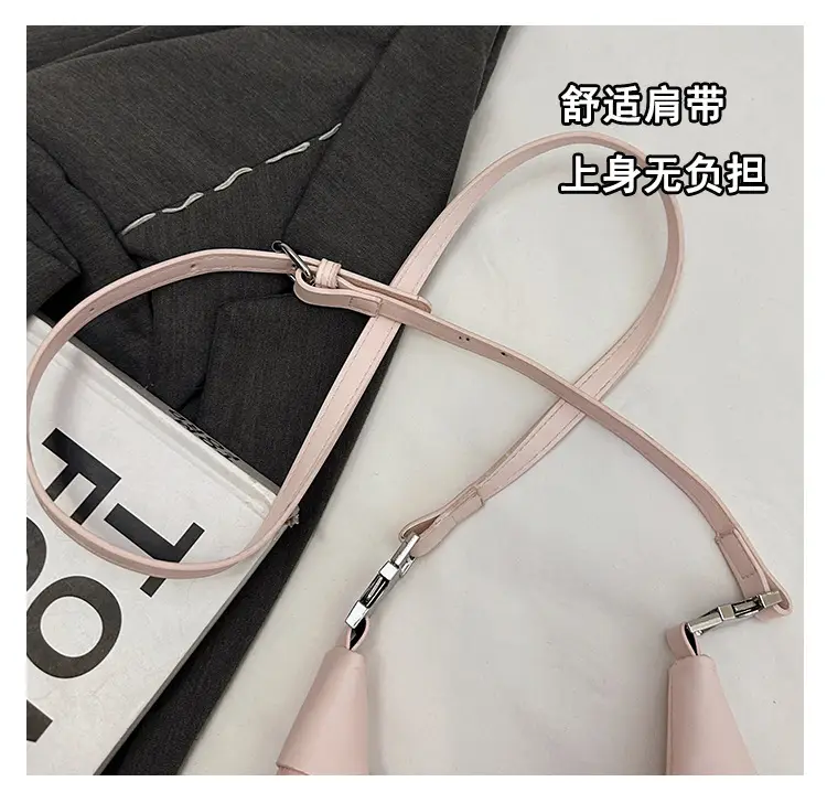 Maroon Snake Pattern Crossbody Bag for Women 2025 — feature 7