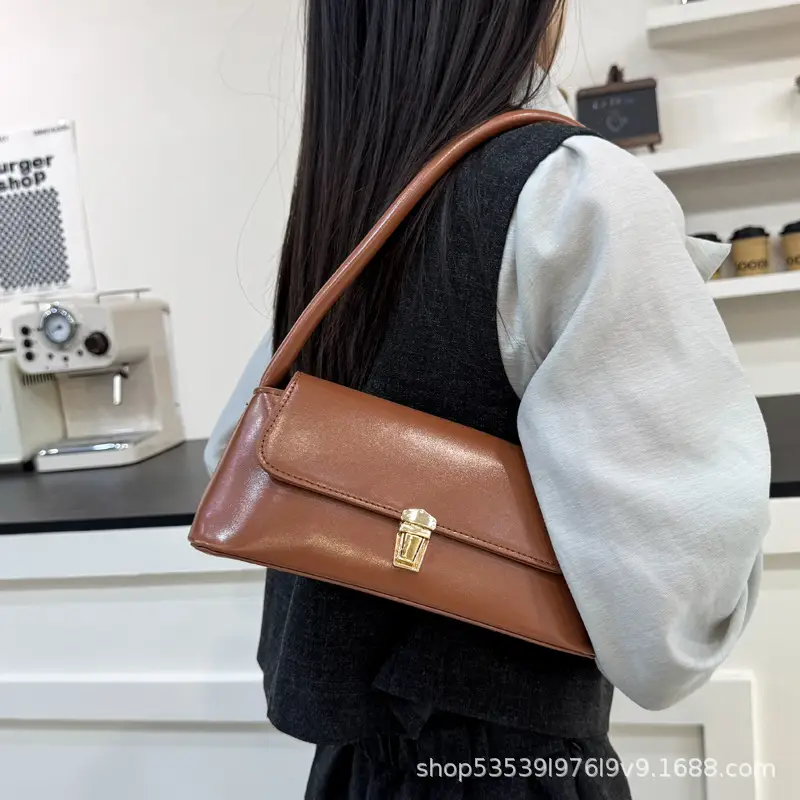 Black Leather Armpit Bag for Women 2025 — feature 22