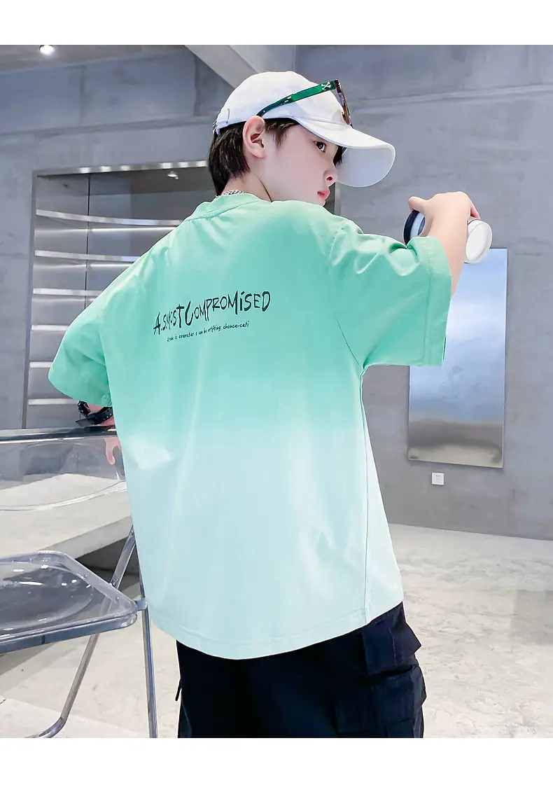Boys Summer Korean Style Gradient T-Shirt 2026 — feature 12