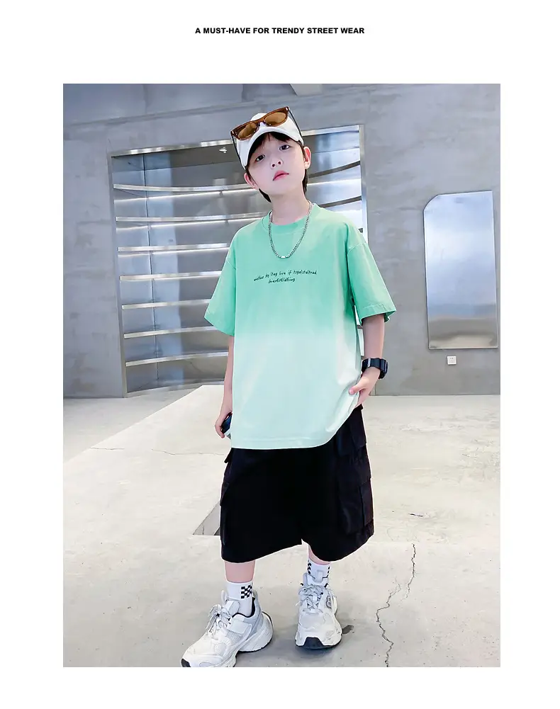 Boys Summer Korean Style Gradient T-Shirt 2026 — feature 2