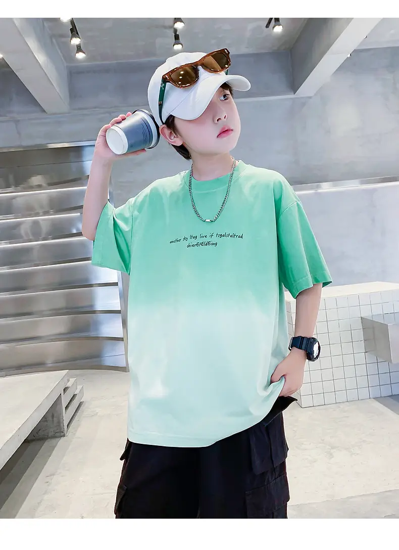 Boys Summer Korean Style Gradient T-Shirt 2026 — feature 8