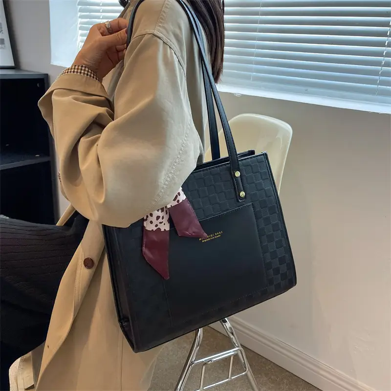 Women Spliced Plaid Shoulder Bag Brown Cream Large Capacity - Image 7
