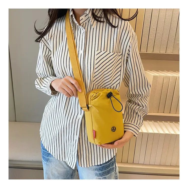Waterproof Crossbody Bag for Men Women Waterproof Sports Bag — feature 20