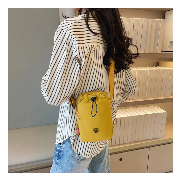 Waterproof Crossbody Bag for Men Women Waterproof Sports Bag — feature 22