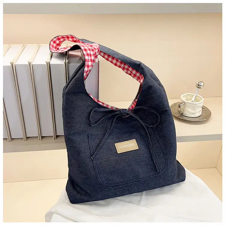 Women's Red Checkered Shoulder Bag with Black Zipper - Image 2