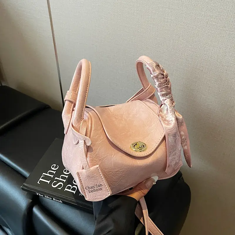 Women's Gold Leather Shoulder Bag 2025 New Trendy - Image 4