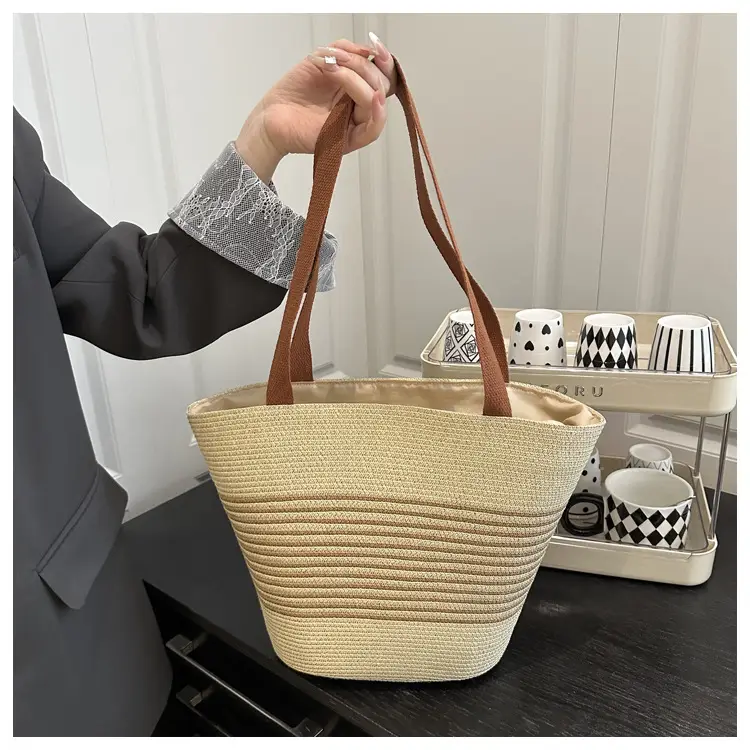 Straw Woven Handbag for Women with Leather Handles — feature 7