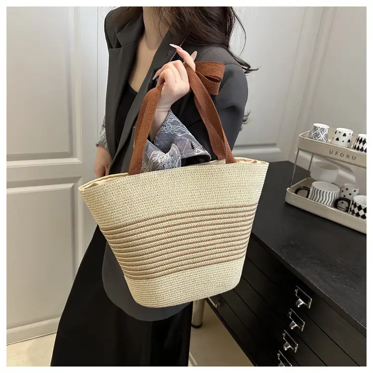 Straw Woven Handbag for Women with Leather Handles — feature 8