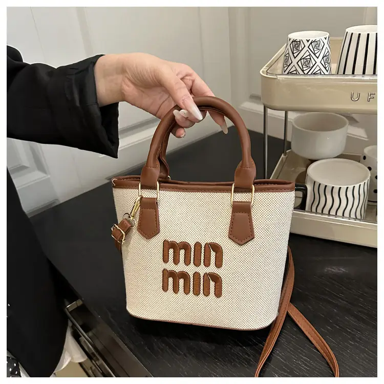 Women's Mini Bamboo Woven Shoulder Bag 2025 — feature 7