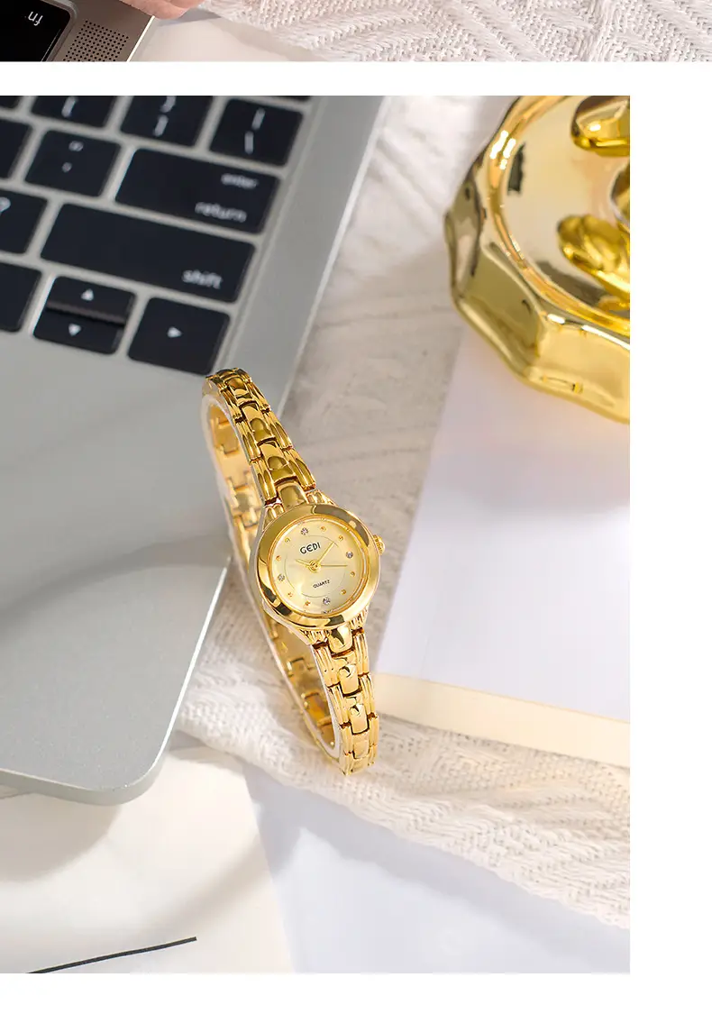 Gold Alloy Bracelet Watch with High-End Diamonds for Women — feature 5
