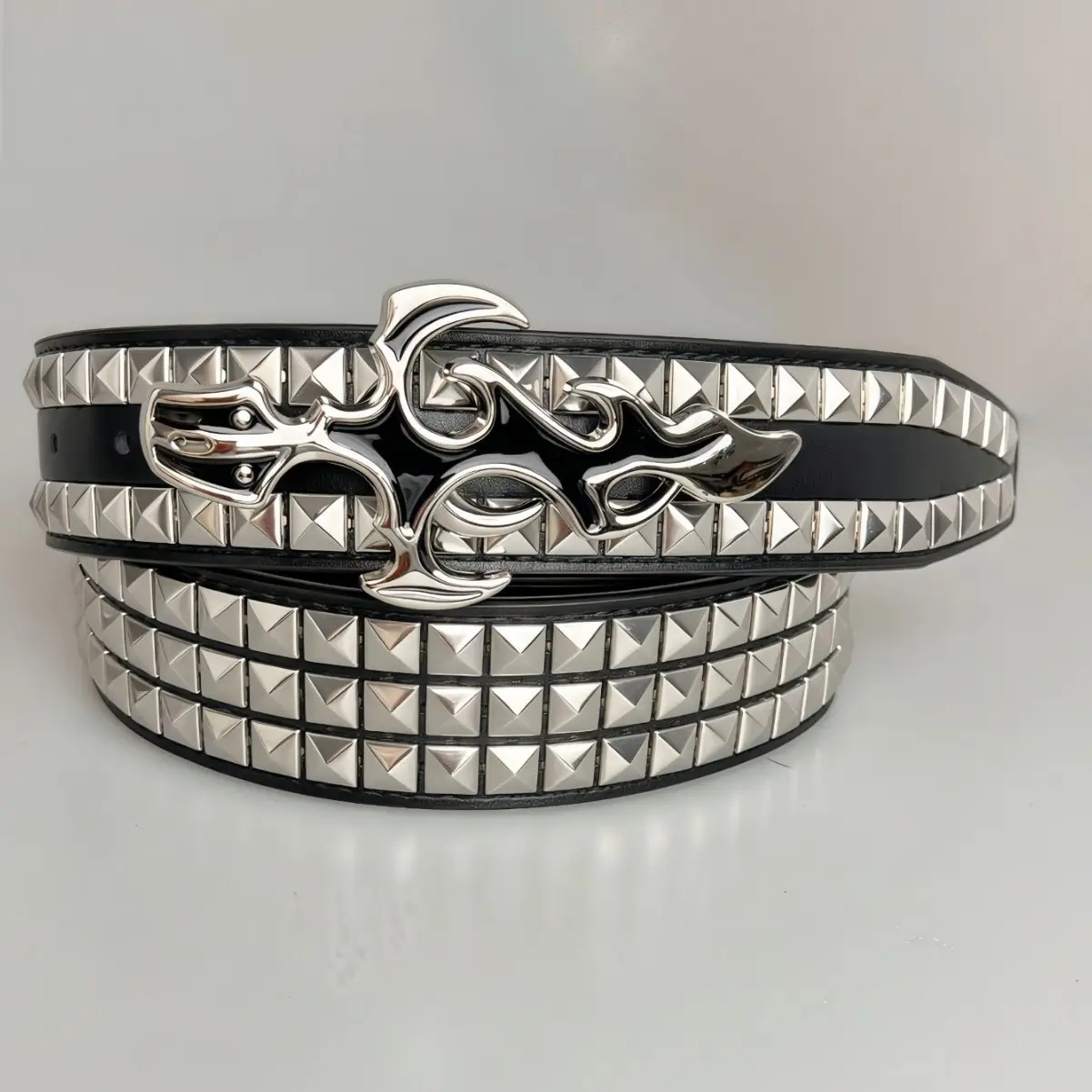 Vintage Hot Girl Belt with Rivet Patchwork & Faux Leather - Image 8