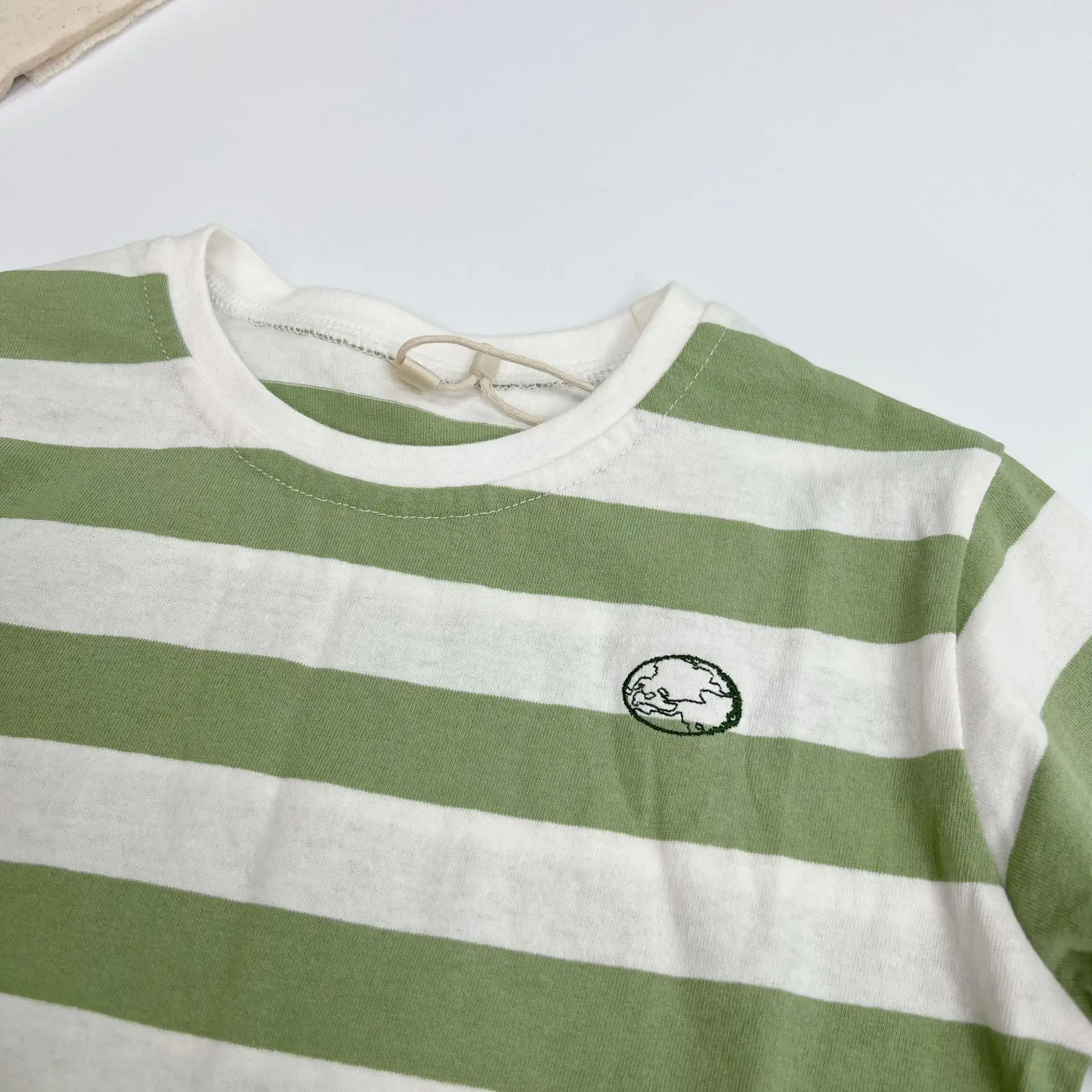 2025 Kids T-Shirt Brown White Stripes Round Neck Embroidered — feature 7