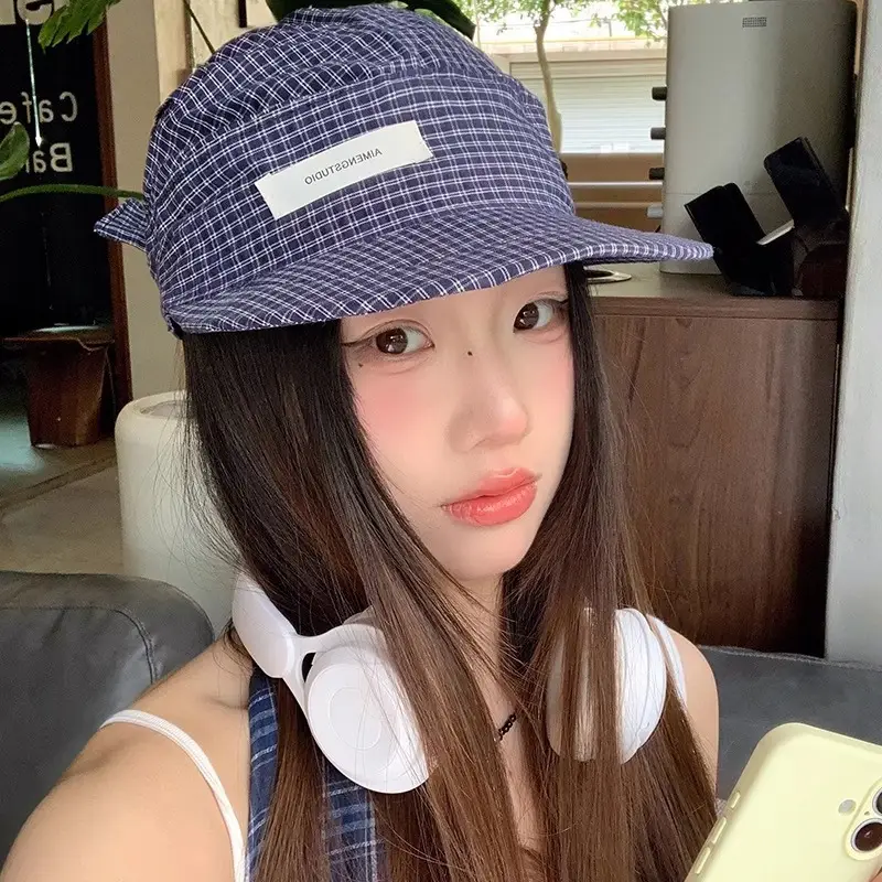 Japanese Style Plaid Duckling Tongue Hat for Women - Image 4