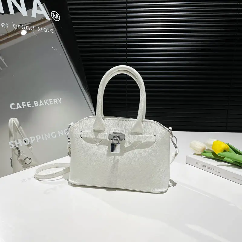 White Korean Style Shoulder Bag for Women - Image 6