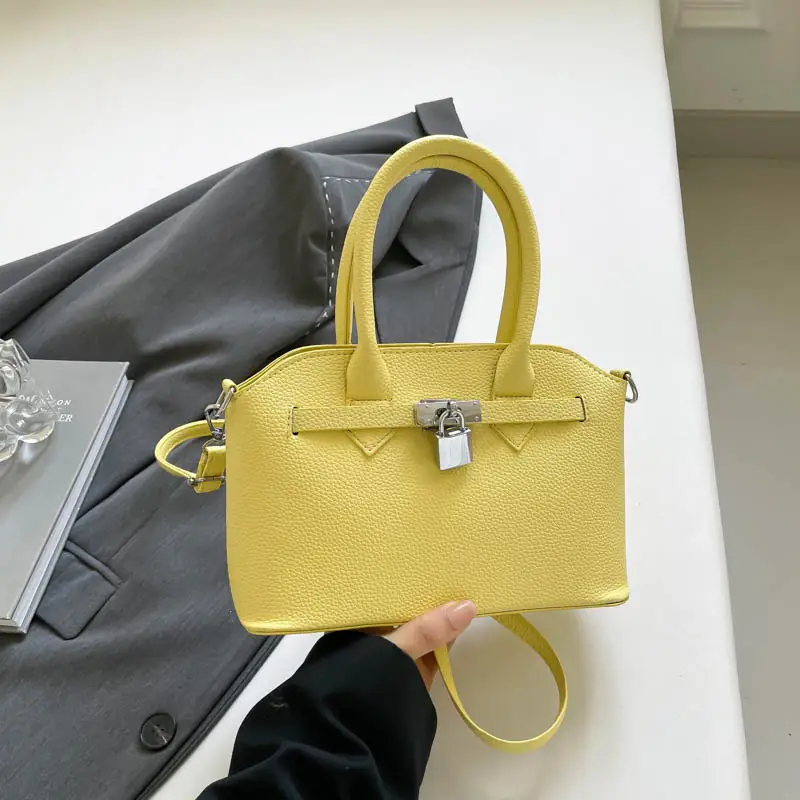 White Korean Style Shoulder Bag for Women - Image 4