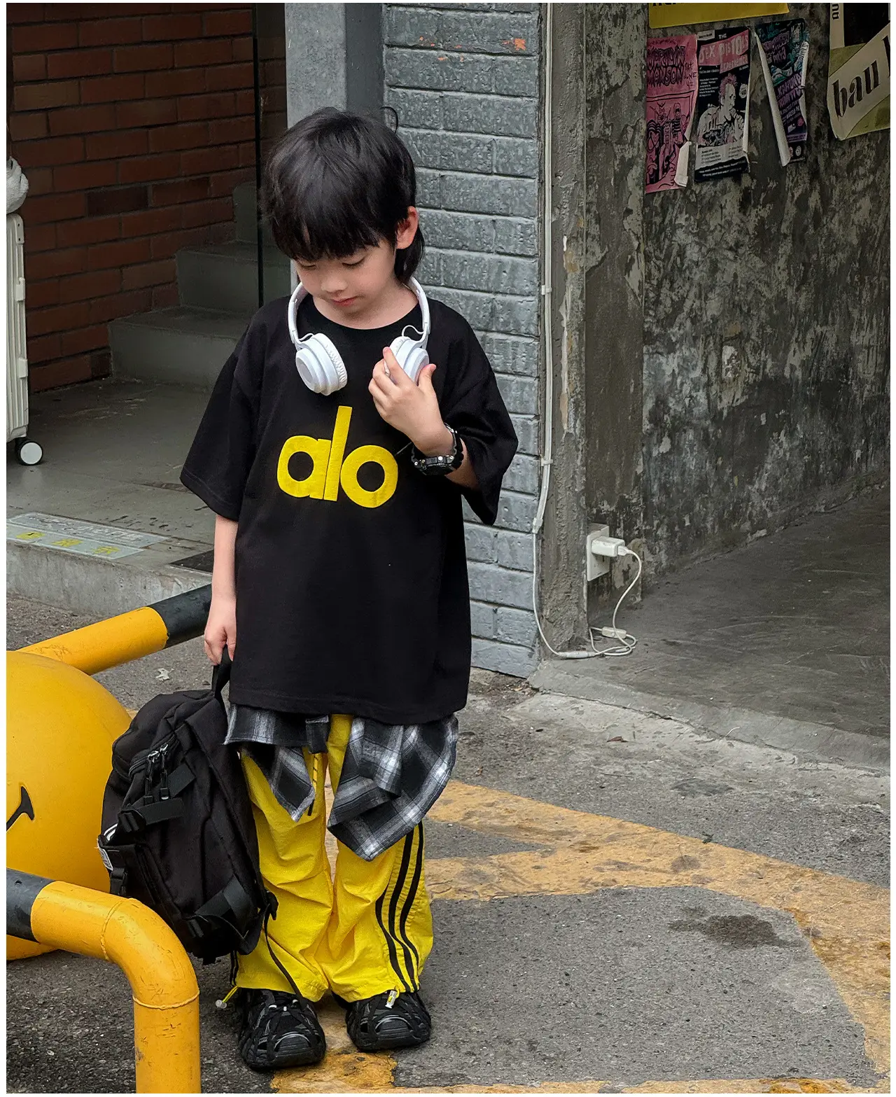 Naughty Rabbit Boys T-Shirt 2025 Foam Print Big Kids — feature 24
