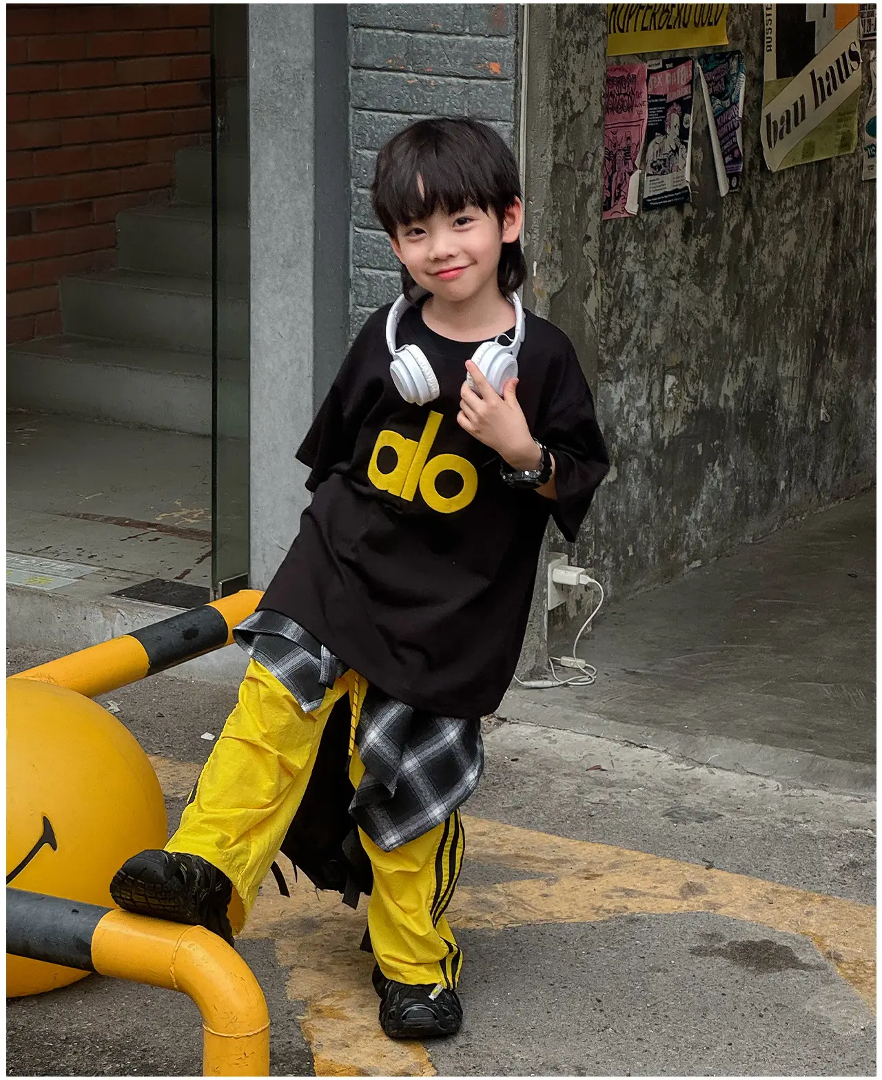 Naughty Rabbit Boys T-Shirt 2025 Foam Print Big Kids — feature 25