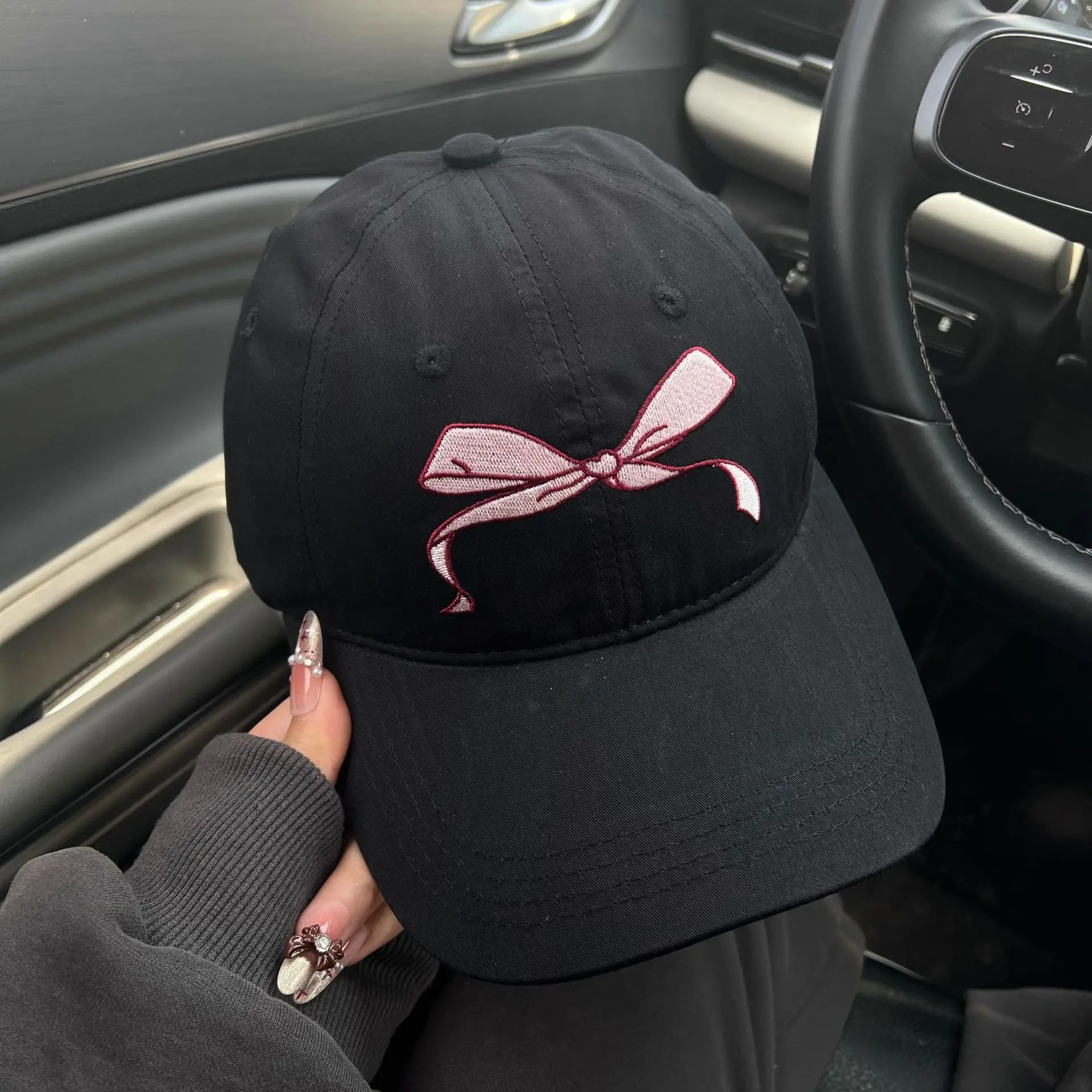 Black Bow Embroidered Baseball Cap for Girls - Image 7