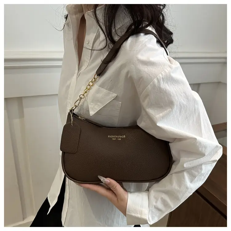 Retro Chain Shoulder Bag for Women 2026 — feature 21