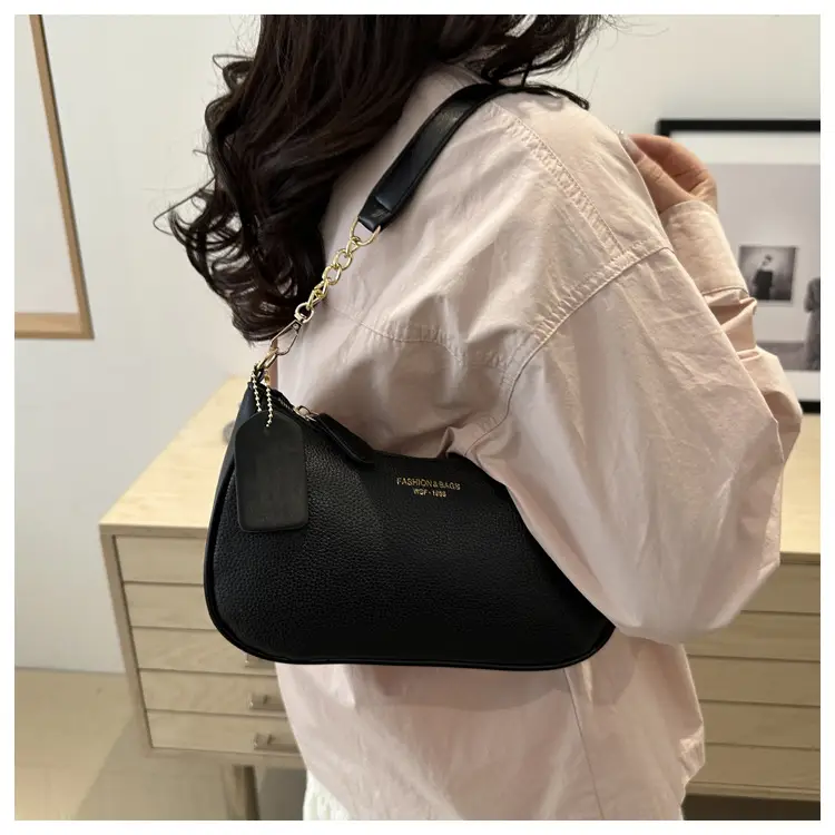 Retro Chain Shoulder Bag for Women 2026 — feature 26