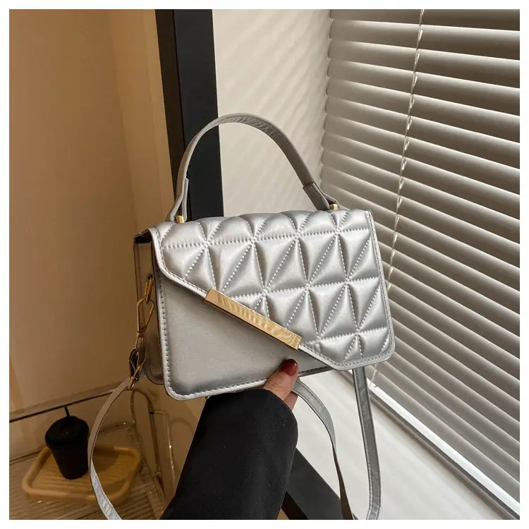 Women's Black Textured Shoulder Crossbody Bag 2025 — feature 28
