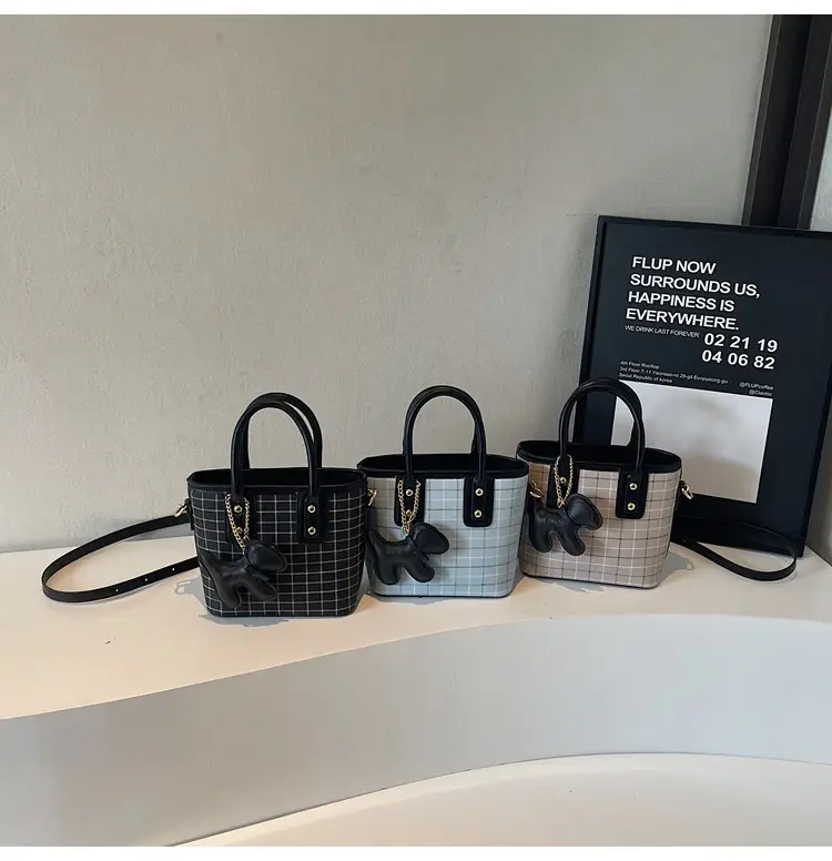 Women's New Stone Pattern Shoulder Bag 2025 Spring Summer — feature 15