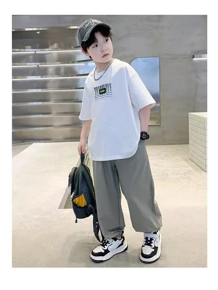 Children Cotton Printed T-Shirt White Grey Pants — feature 4