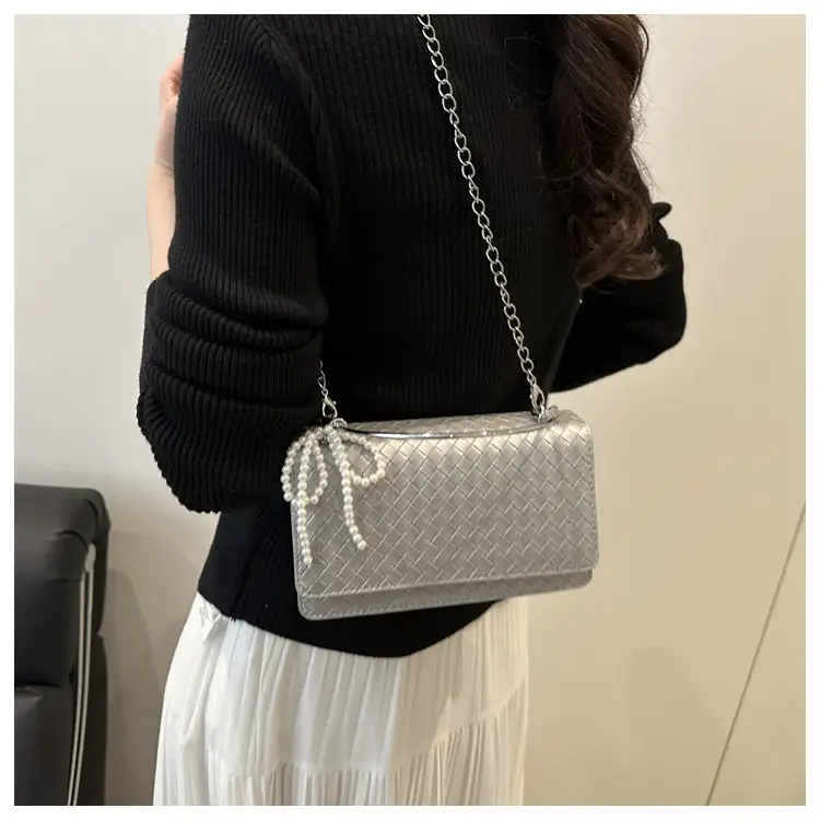 White Quilted Shoulder Bag with Chain for Women — feature 11