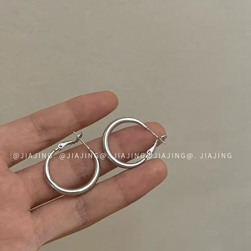Cold Style Piece Ring Earrings Retro Circle Earrings 925 Silver Needle Niche High-end Temperament Light Luxury Style Simple Female ~ — feature 10