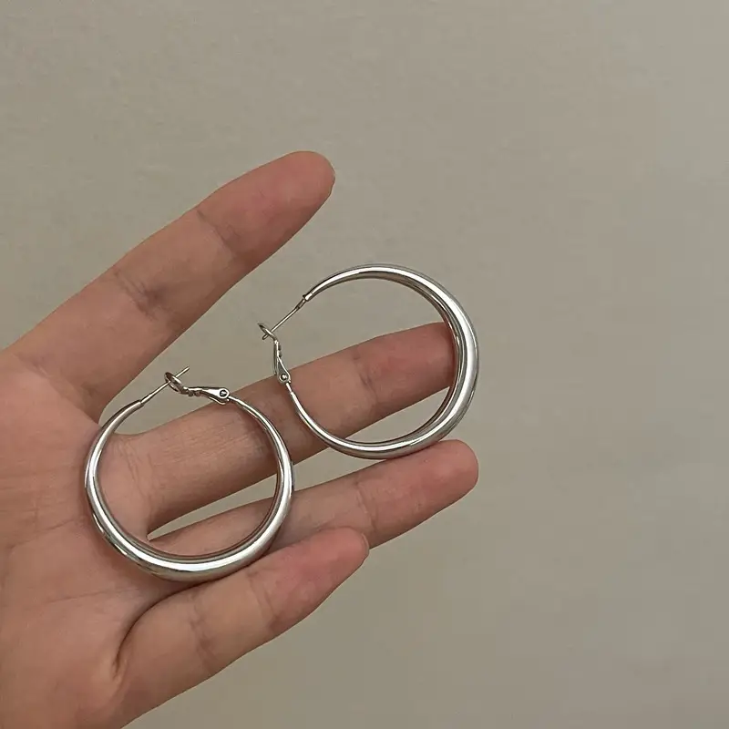 Cold Style Piece Ring Earrings Retro Circle Earrings 925 Silver Needle Niche High-end Temperament Light Luxury Style Simple Female ~ — feature 25