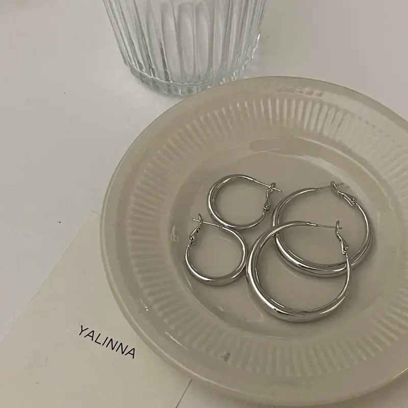 Cold Style Piece Ring Earrings Retro Circle Earrings 925 Silver Needle Niche High-end Temperament Light Luxury Style Simple Female ~ — feature 27