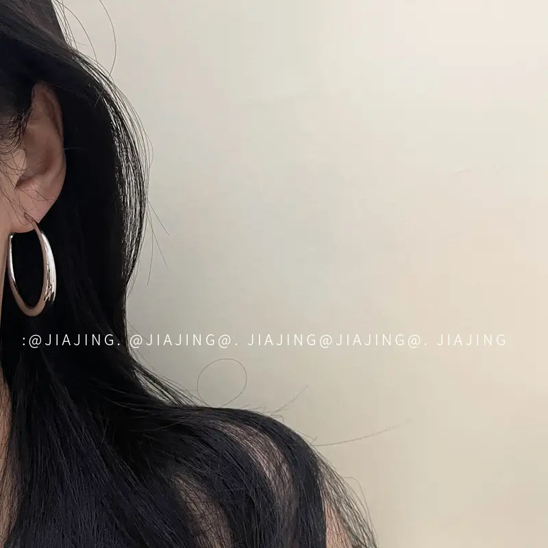 Cold Style Piece Ring Earrings Retro Circle Earrings 925 Silver Needle Niche High-end Temperament Light Luxury Style Simple Female ~ — feature 5