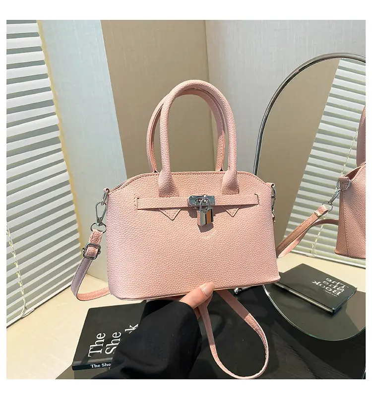 Black Korean Style Women's Crossbody Bag with Lock Buckle - Image 4