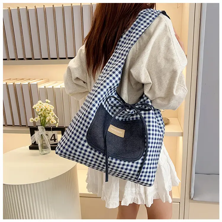 Red Checkered Casual Shoulder Bag with Black Zipper — feature 15