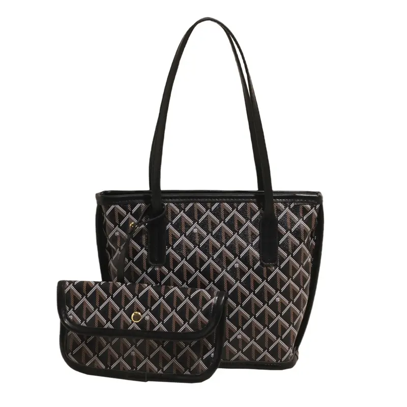 Retro Printed Quilted Shoulder Bag with Letter Commuting Design - Image 5
