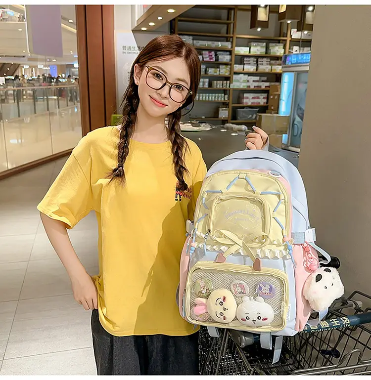 Japanese Anime Crossbody Bag with Cute Design — feature 7